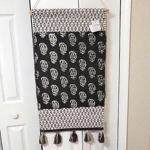 Black and White Paisley Tapestry with Tassels